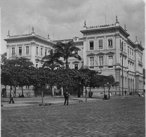Sede da Secretaria de Estado dos Negócios da Agricultura, Comércio e Obras Públicas, construída no final do século XIX no Rio de Janeiro.