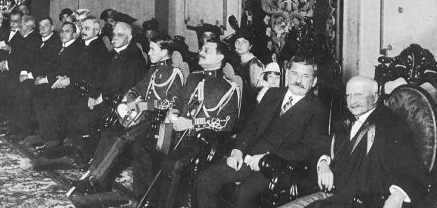 Da direita para a esquerda, Presidente Venceslau Brás (15.11.1914 – 15.11.1918) que governou durante a Primeira Guerra Mundial, década de 1910