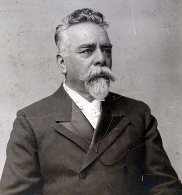 Manuel Ferraz de Campos Sales (1841-1913) foi ministro da Justiça do governo provisório (18.11.1889 a 22.1.1891).