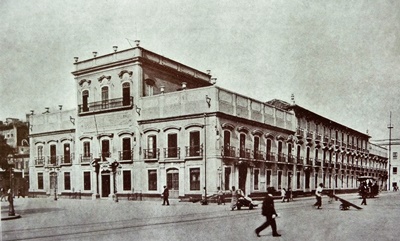 A partir de 1890, o Paço Imperial passou a abrigar a Repartição Geral dos Telégrafos, na Praça XV de Novembro, Rio de Janeiro.